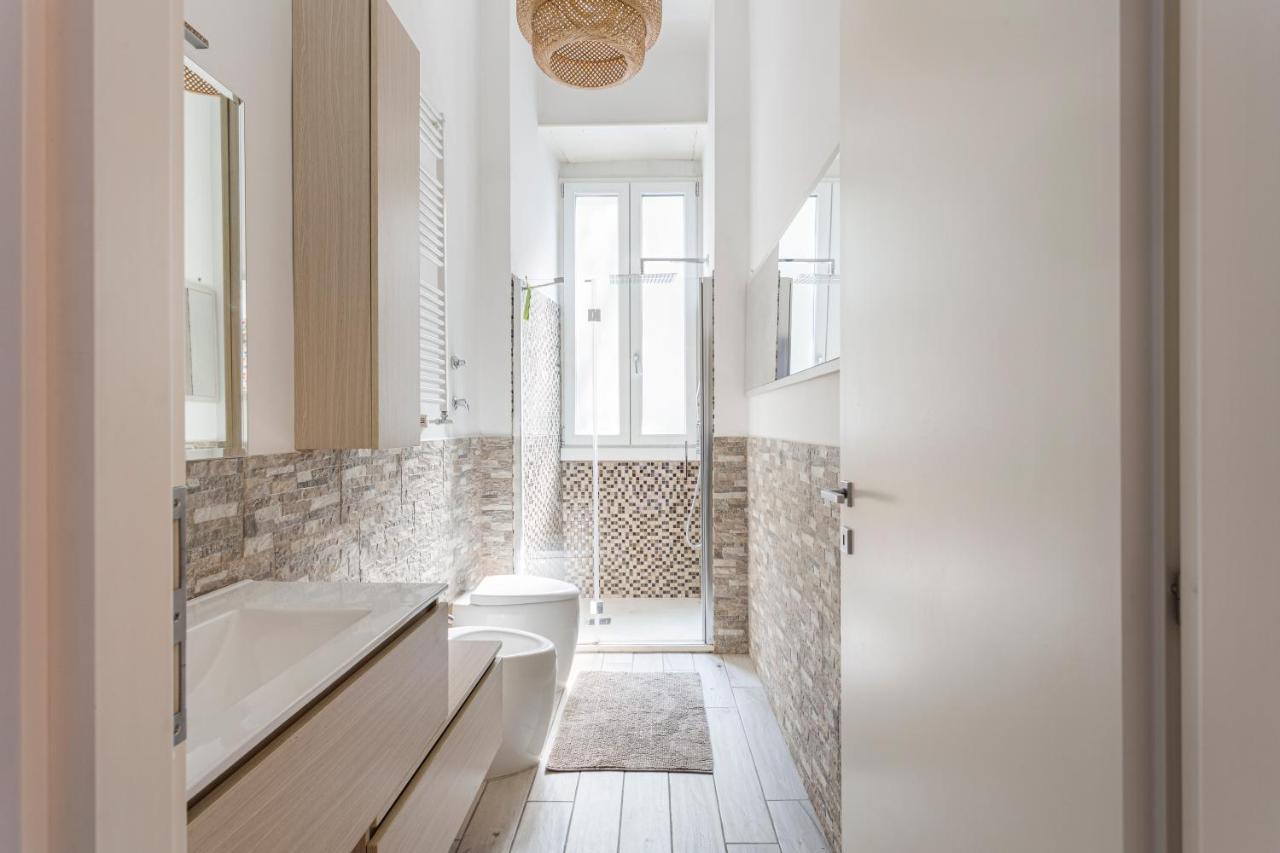 Spacious Retreat Steps From Lambrate Metro- Via Pacini ミラノ エクステリア 写真