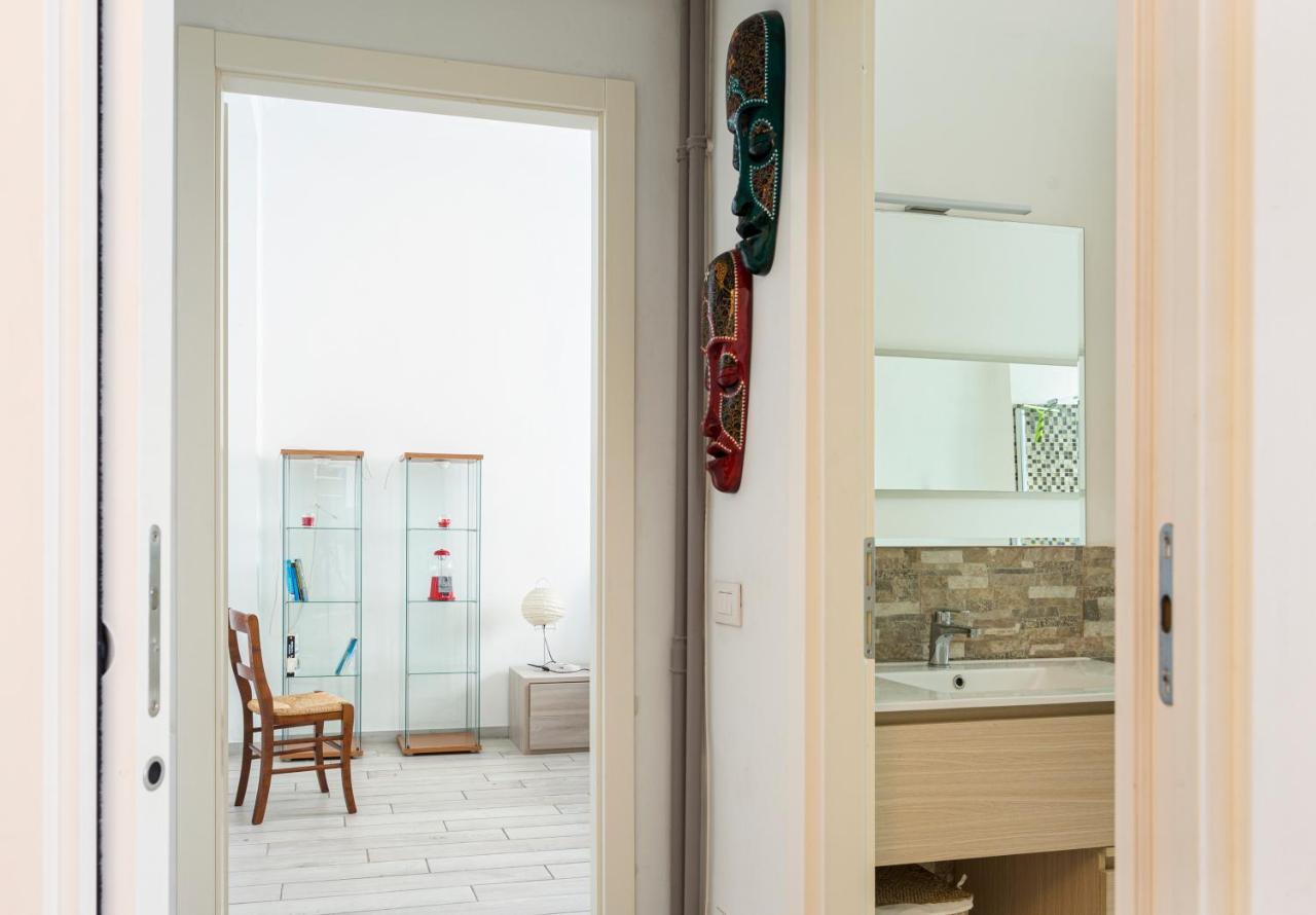 Spacious Retreat Steps From Lambrate Metro- Via Pacini ミラノ エクステリア 写真